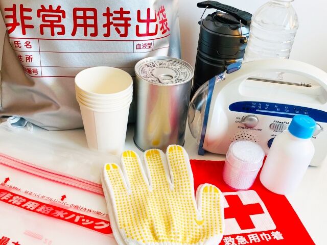非常用持ち出しバッグに入れるもの