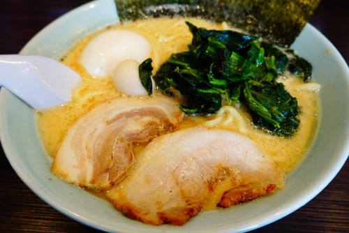 【メンタリズム】家系ラーメンで最も要らない具を一つ想像してスレを開いてください