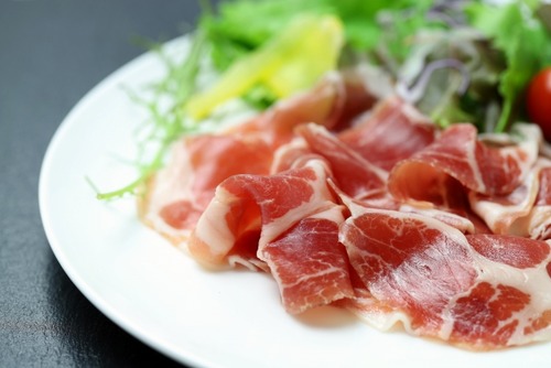 2b9bbeb7d65d8fc18b4ec39243e4ece8_s