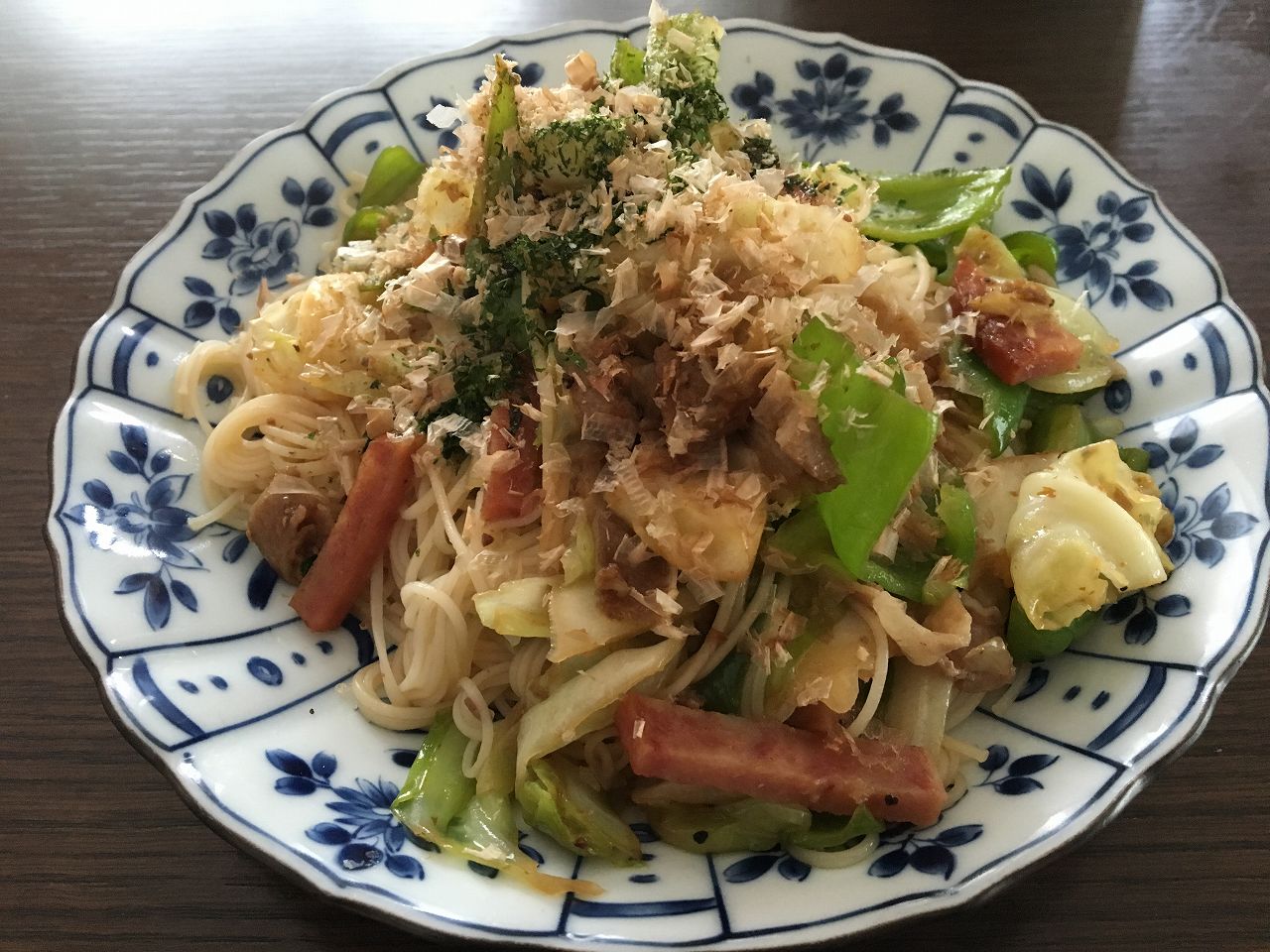 お前らのババアってなんでそうめんを一番まずい方法で食うの お料理速報