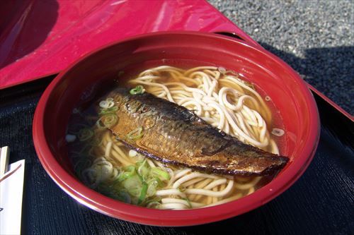 ニシンそばとかいう正気の沙汰とは思えない料理