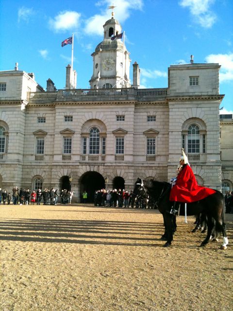 I London Horse Guards Parade I Paris バカマイルの旅 I London Horse Guards Parade I Paris バカマイルの旅