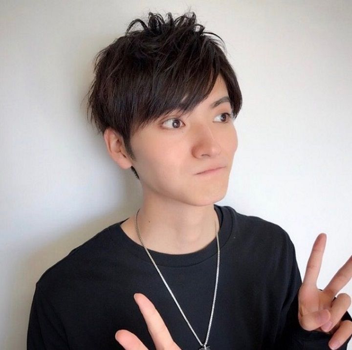 山本涼介