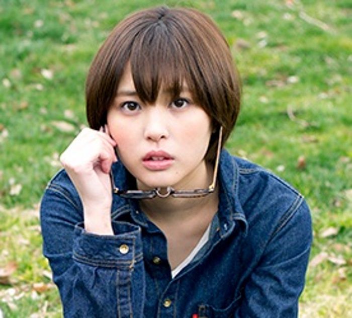 荒井萌