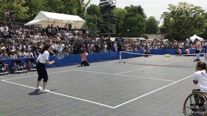 杉山愛