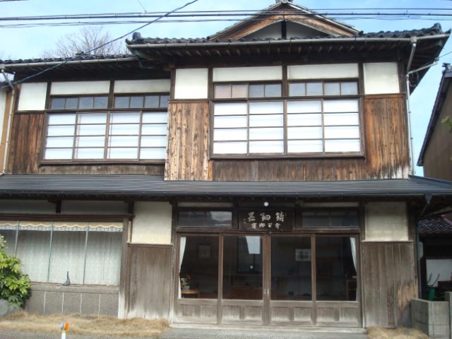 佐渡の画廊17：佐渡蝋型鋳金 : 佐渡広場