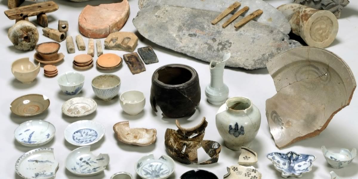 明青藍地氷梅紋将軍壺 景徳鎮 陶磁器 装飾品 現代