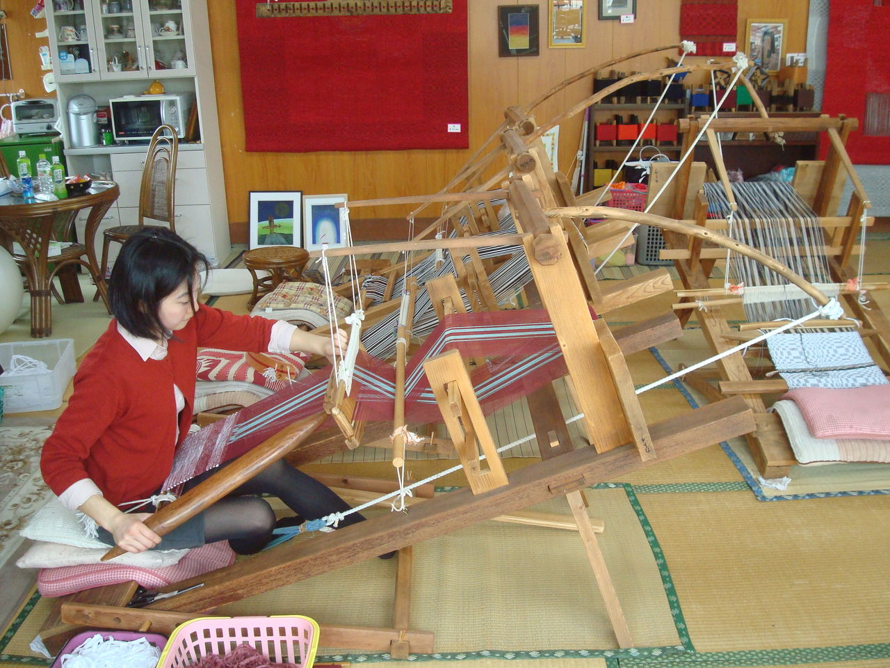 佐渡の画廊40：裂き織り展示会 : 佐渡広場