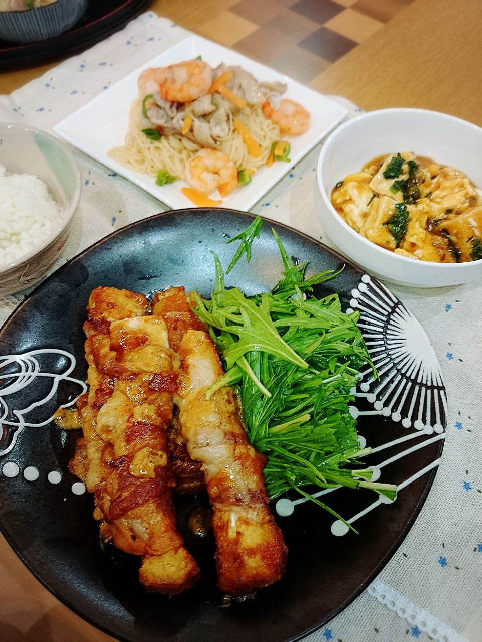 食パンで 豚肉巻きもいけるよ うちごはん なっちゃんちの晩御飯 食パンで 豚肉巻きもいけるよ うちごはん なっちゃんちの晩御飯