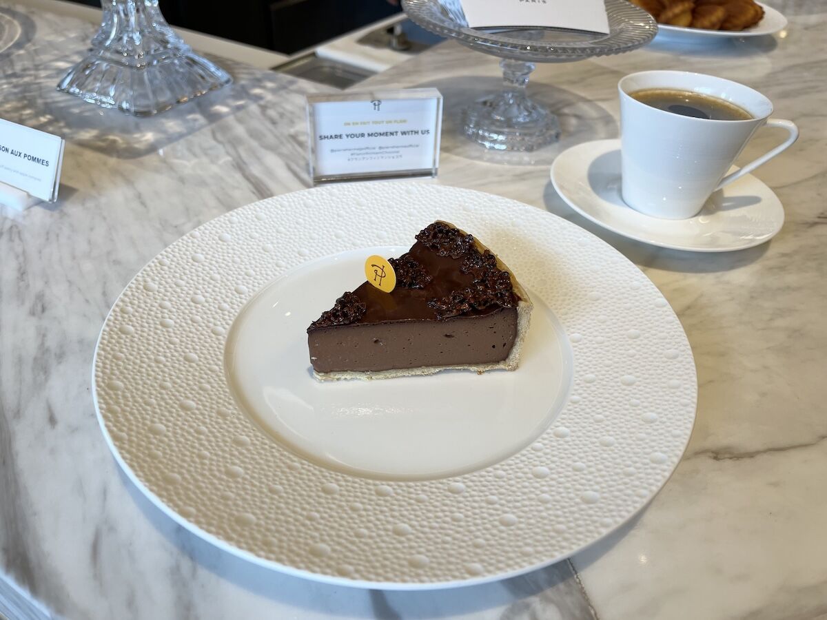 【朗報】ピエール・エルメ・パリから超絶うまいチョコフラン登場!まじでやばいわ! : チャミのおやつまとめ