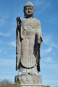 Ushiku_Daibutsu
