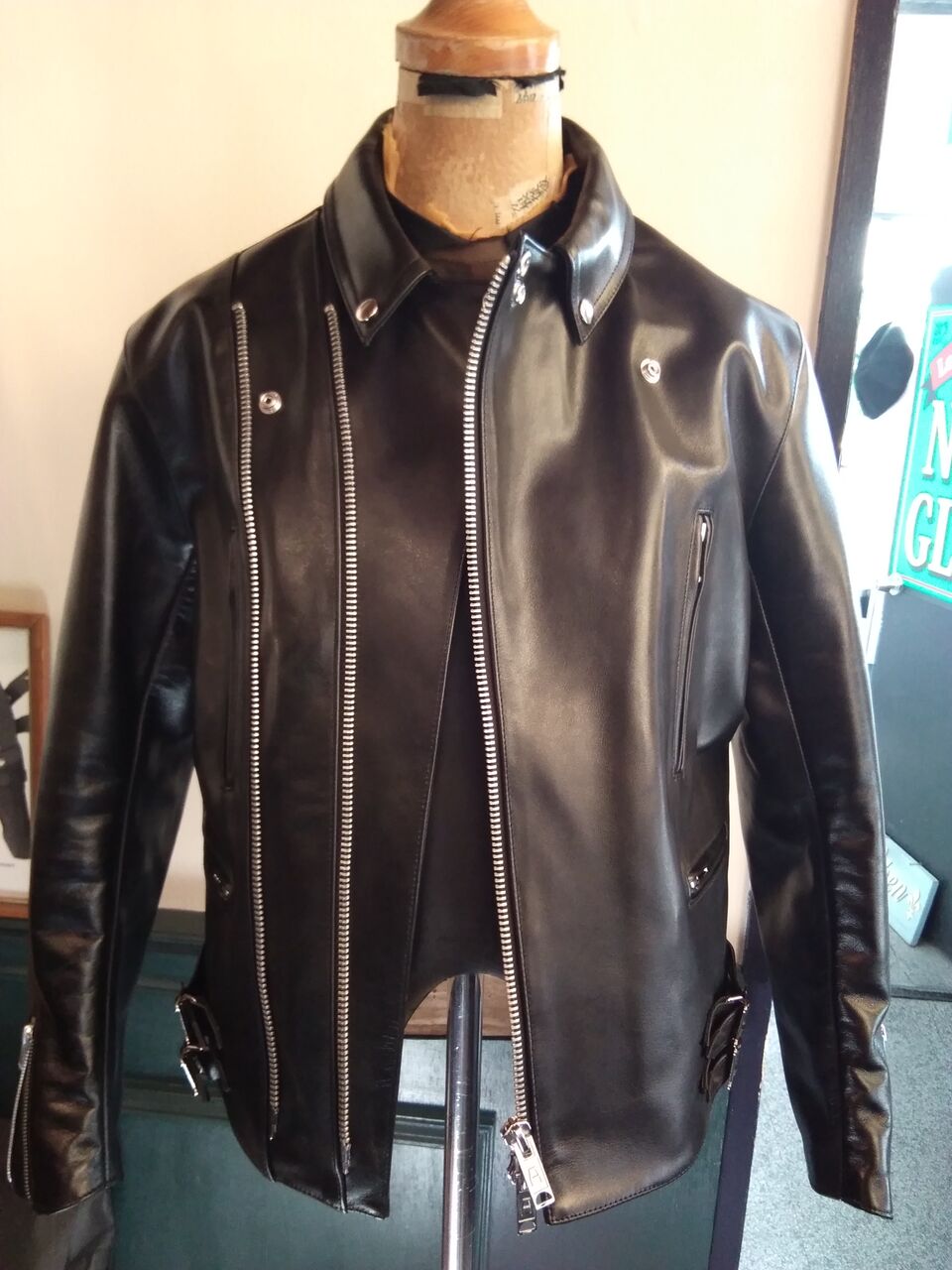 LIMI feu デザイン 変形 サイドベルト ライダースジャケット ブラック