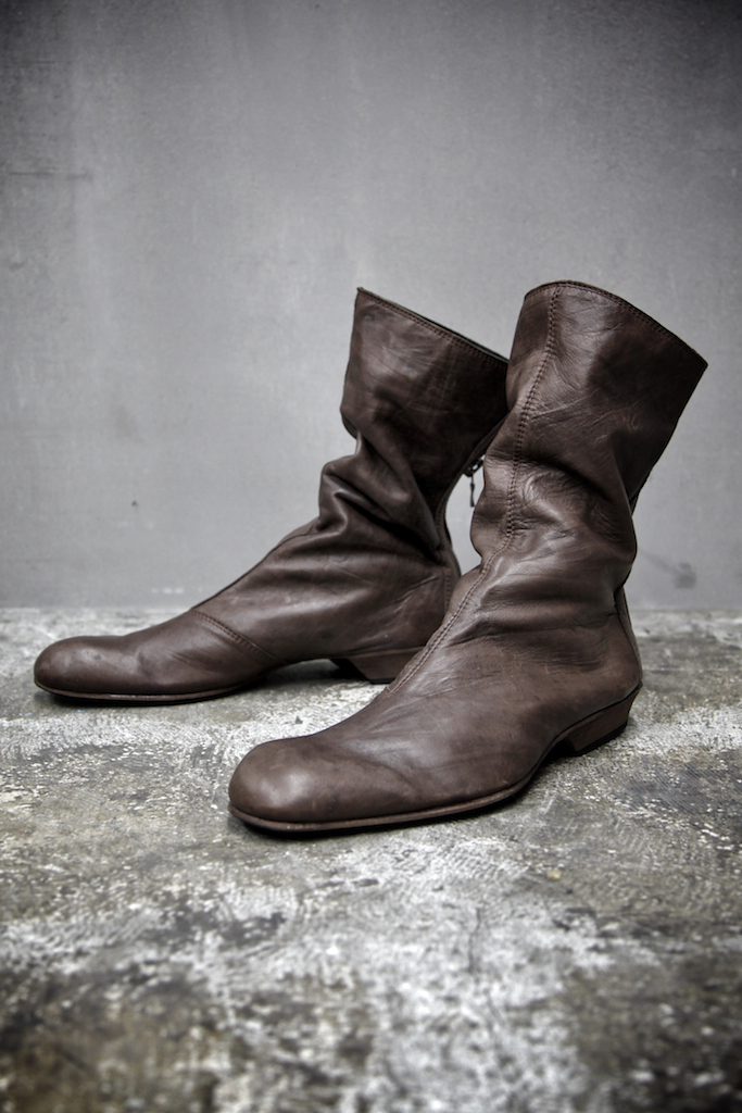 sample】julius 2010-11 a/w collection 「goth-ik:」【2nd