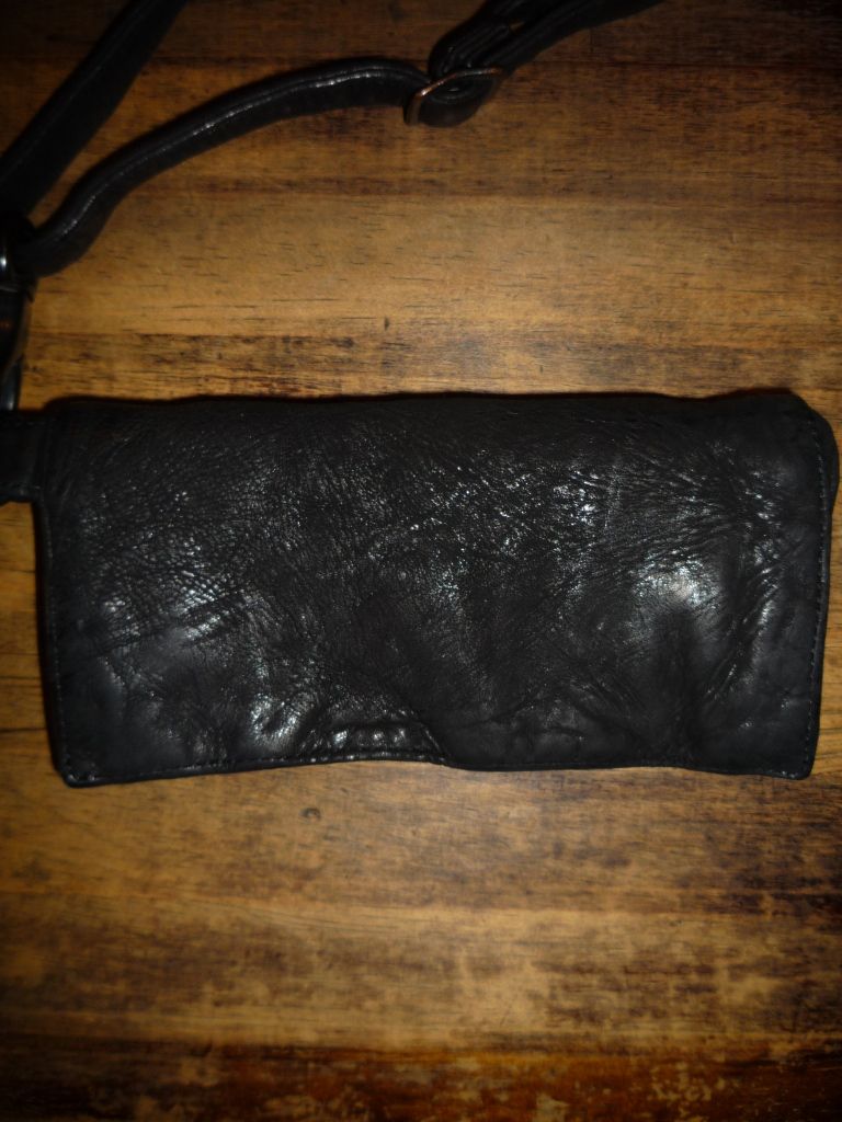 JULIUS【julius×GARNI lamb skin ガスマスクレザーウォレット