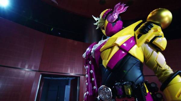 仮面ライダービルド１３話感想 ブラッドスタークの正体はマスター 混沌の深淵 カオス ディープ