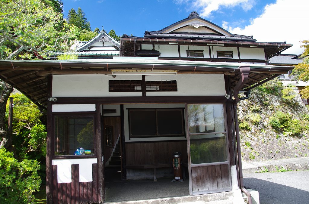 三河屋旅館 箱根小涌谷温泉 外観 ロビー 部屋編 神奈川へ 5 ちゃっぷの温泉 ハイキングブログ 三河屋旅館 箱根小涌谷温泉 外観 ロビー 部屋編 神奈川へ 5 ちゃっぷの温泉 ハイキングブログ