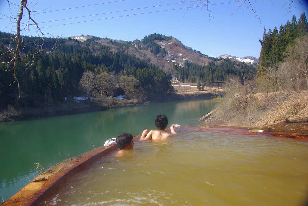 季節限定露天風呂 大塩温泉たつみ荘 速報版 福島へ ちゃっぷの温泉 ハイキングブログ