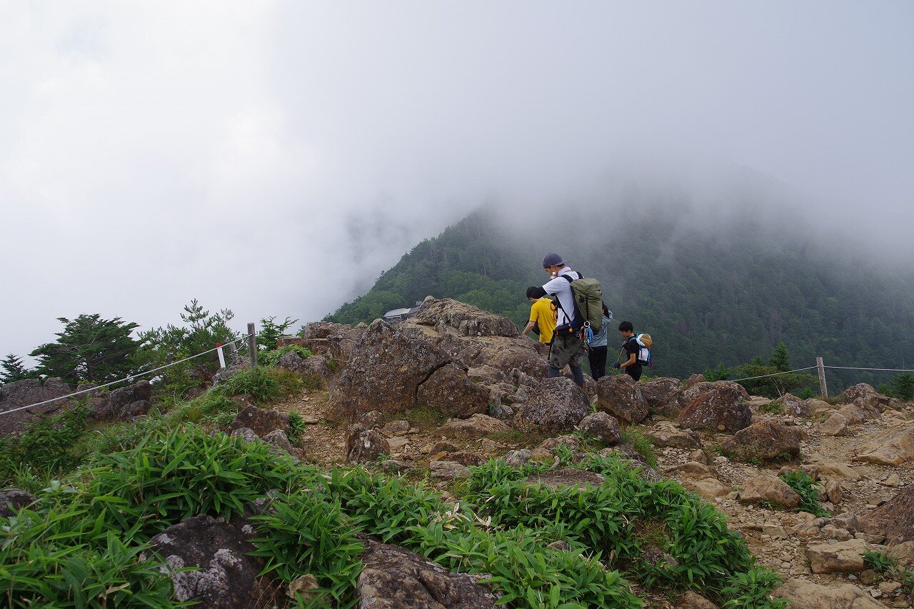 大菩薩嶺登山 後編 大菩薩嶺 嵯峨塩鉱泉嵯峨塩館にgo To トラベル ２ ちゃっぷの温泉 ハイキングブログ