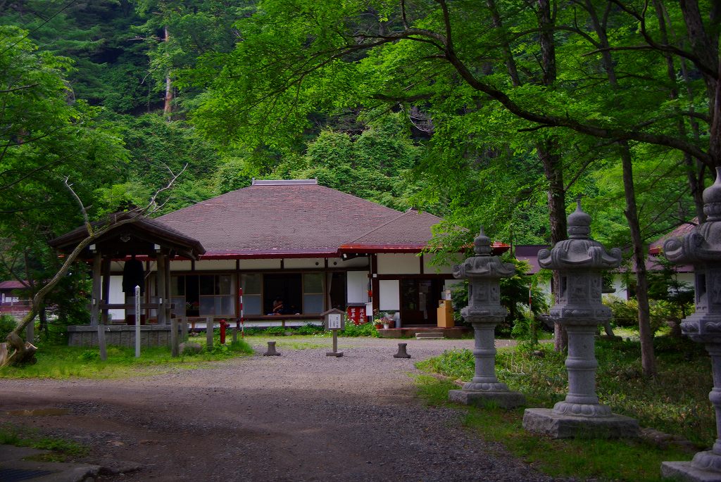 湯滝 竜頭の滝 霧降の滝 日光滝めぐり 湯元源泉 栃木へ ４ ちゃっぷの温泉 ハイキングブログ
