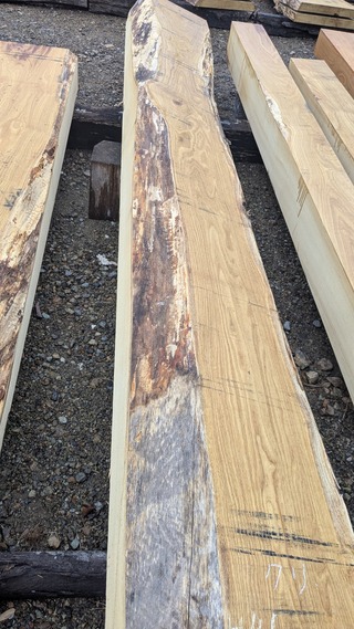 PXL_20251204_235205931