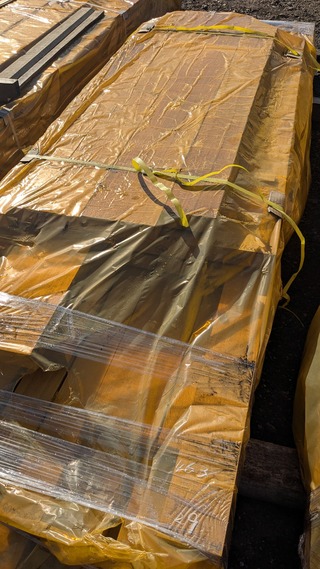 PXL_20251205_014809549