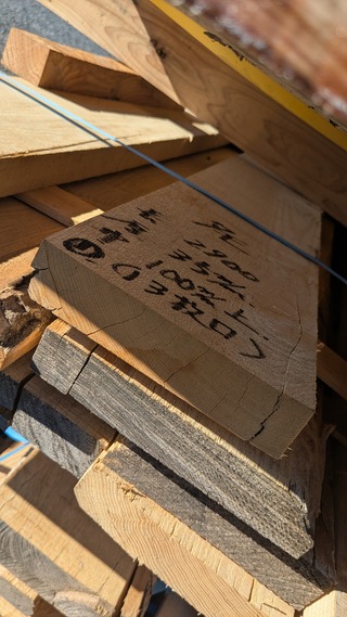 PXL_20251218_011339637