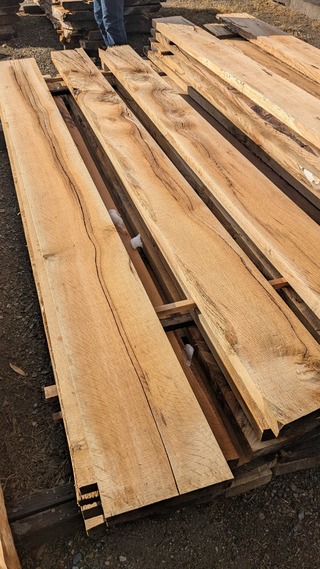 PXL_20251205_005951530