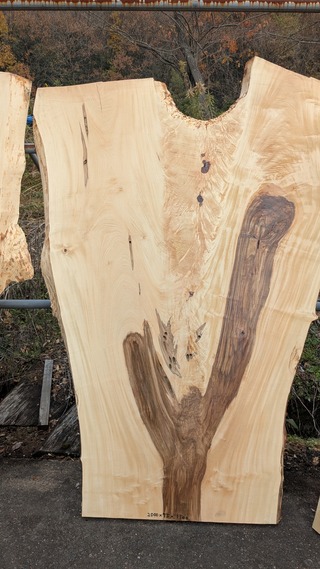 PXL_20251205_021924503