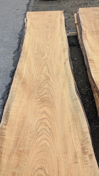 PXL_20251204_235305270