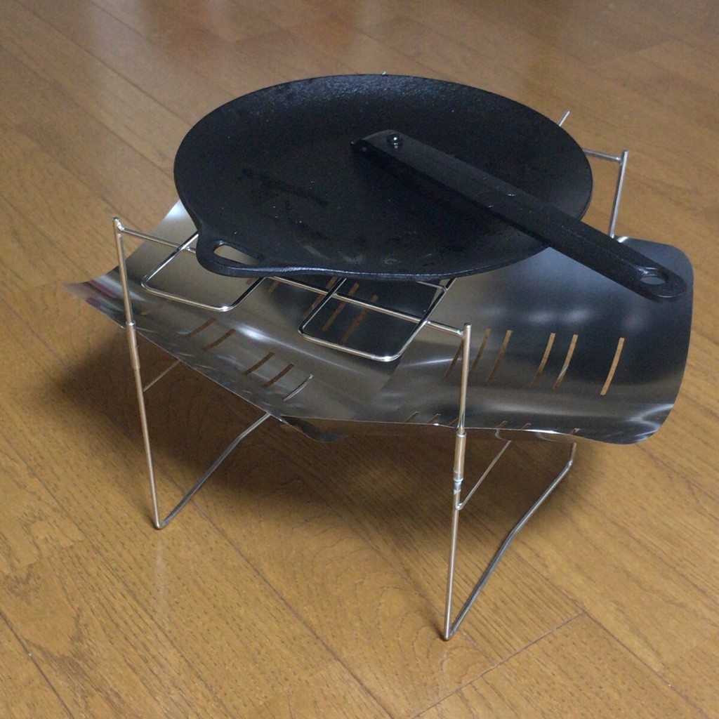 ピアットきたぁ〜❗️焚き火フライパン おやじの鉄板焼き さあこれで鶏