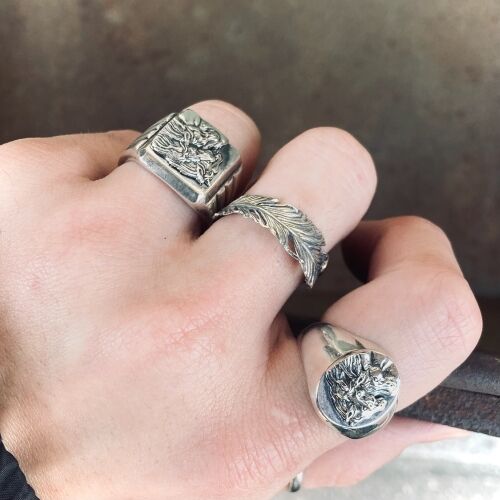 PHARAOHS HORSES RING /ALL SILVER : CHARCOAL*GREEN BLOG NEWS