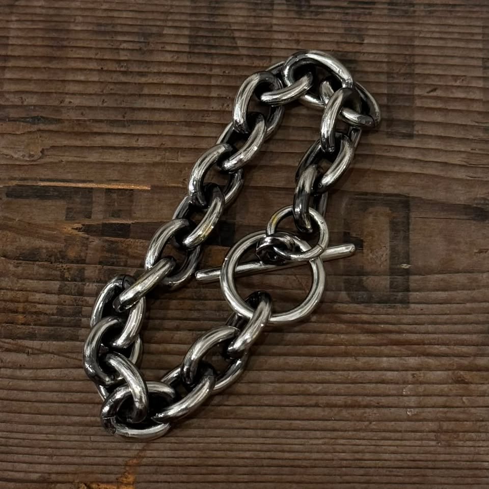 Atease chain bracelet : CHARCOAL*GREEN BLOG NEWS
