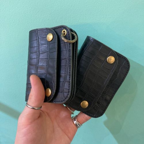 TRUCKER WALLET ~CROCODILE SERIES~ : CHARCOAL*GREEN BLOG NEWS TRUCKER WALLET ~CROCODILE SERIES~ : CHARCOAL*GREEN BLOG NEWS