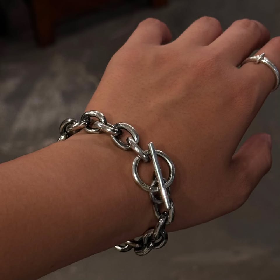 Atease chain bracelet : CHARCOAL*GREEN BLOG NEWS