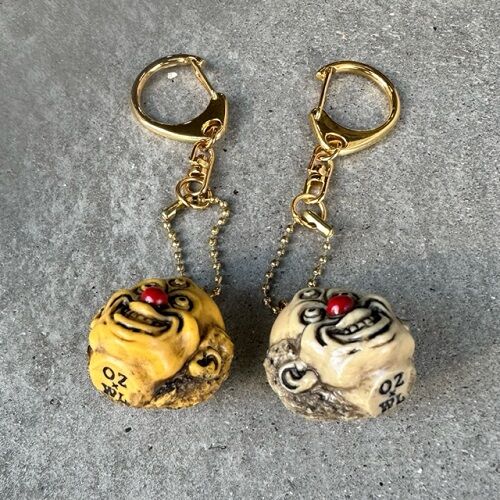 EYE OF GOD CLOWN PIERROT KEY HOLDER ／ mollive HeavyOZ × Wanderers