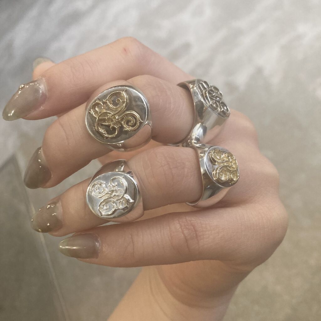 Peanuts&Co. / SIGNET RING : CHARCOAL*GREEN BLOG NEWS Peanuts&Co. / SIGNET RING : CHARCOAL*GREEN BLOG NEWS