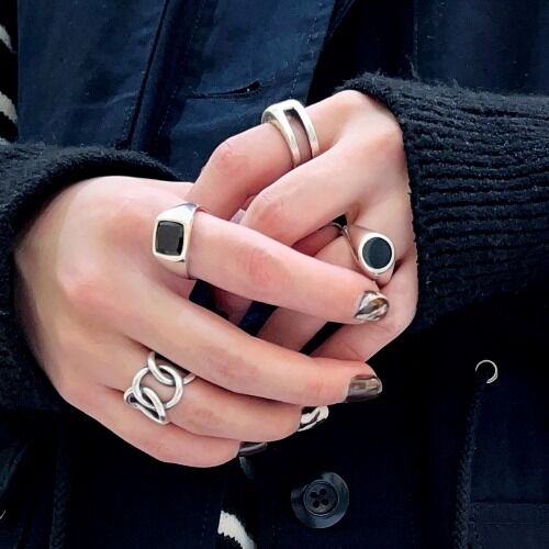 mollive-ONYX SIGNET RINGシリーズ : CHARCOAL*GREEN BLOG NEWS