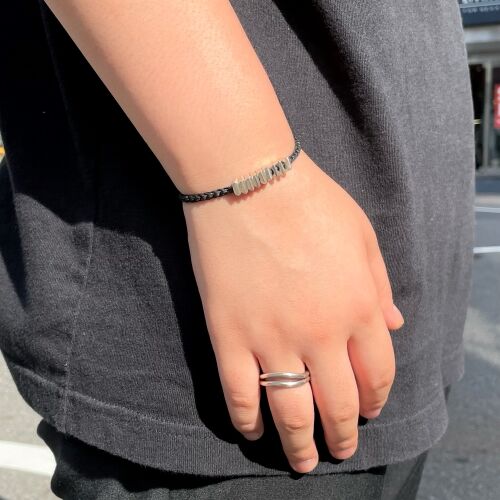 JILL PLATNER/EMBER BRACELET : CHARCOAL*GREEN BLOG NEWS