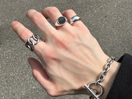 【tele様】mollive モリーヴ オニキス シグネットリング tele様】mollive モリーヴ オニキス シグネットリング tele様