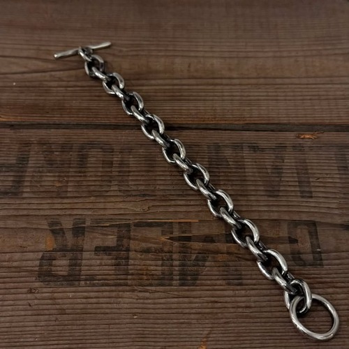 Atease chain bracelet : CHARCOAL*GREEN BLOG NEWS