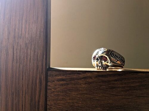 FLASH POINT / HOLLYWOOD VAMPIRES SKULL RING : CHARCOAL*GREEN FLASH POINT / HOLLYWOOD VAMPIRES SKULL RING : CHARCOAL*GREEN