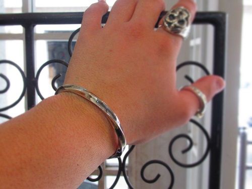 mollive HeavyOZ SHOUT & TWIST BRACELET : CHARCOAL*GREEN BLOG mollive HeavyOZ SHOUT & TWIST BRACELET : CHARCOAL*GREEN BLOG