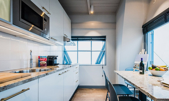 Yays-Crane-Apartment-5