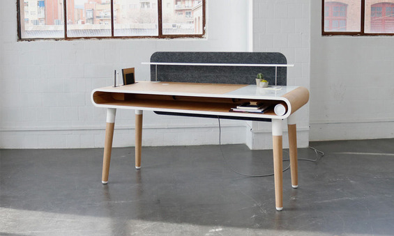 Kollen-Desk-1
