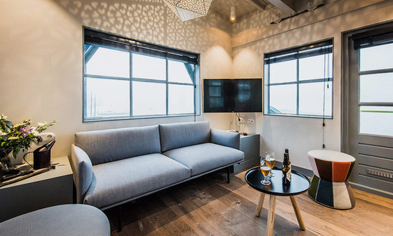 Yays-Crane-Apartment-3