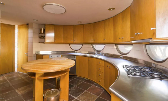 Frank-Lloyd-Wrights-Final-Home-4