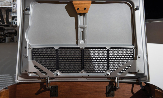 Porsche-Writing-Desk-4