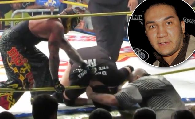 衝撃映像 メキシコでプロレスの試合中にペロ アグアヨｊｒ選手が死亡 地 球 情 報 局