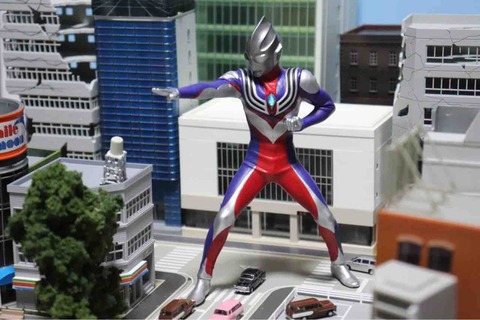 9C140B8E-D752-406E-A234-96E39CD3B114