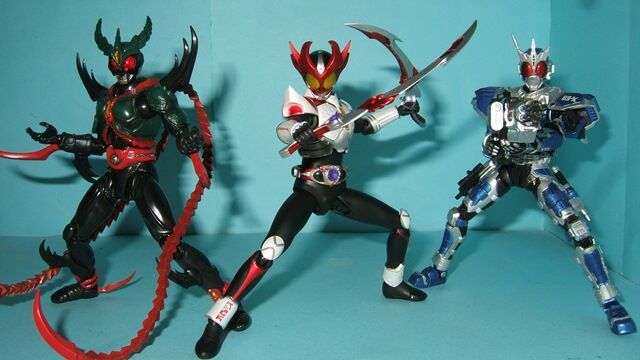 フィギュアーツ 仮面ライダーアギト バーニング シャイニングフォーム G3-X フィギュアーツ 仮面ライダーアギト バーニング シャイニングフォーム